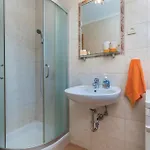 Alma Apartment *